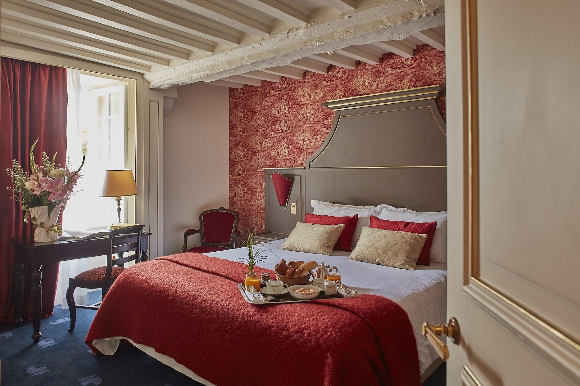 Chateau D'Audrieu Екстериор снимка