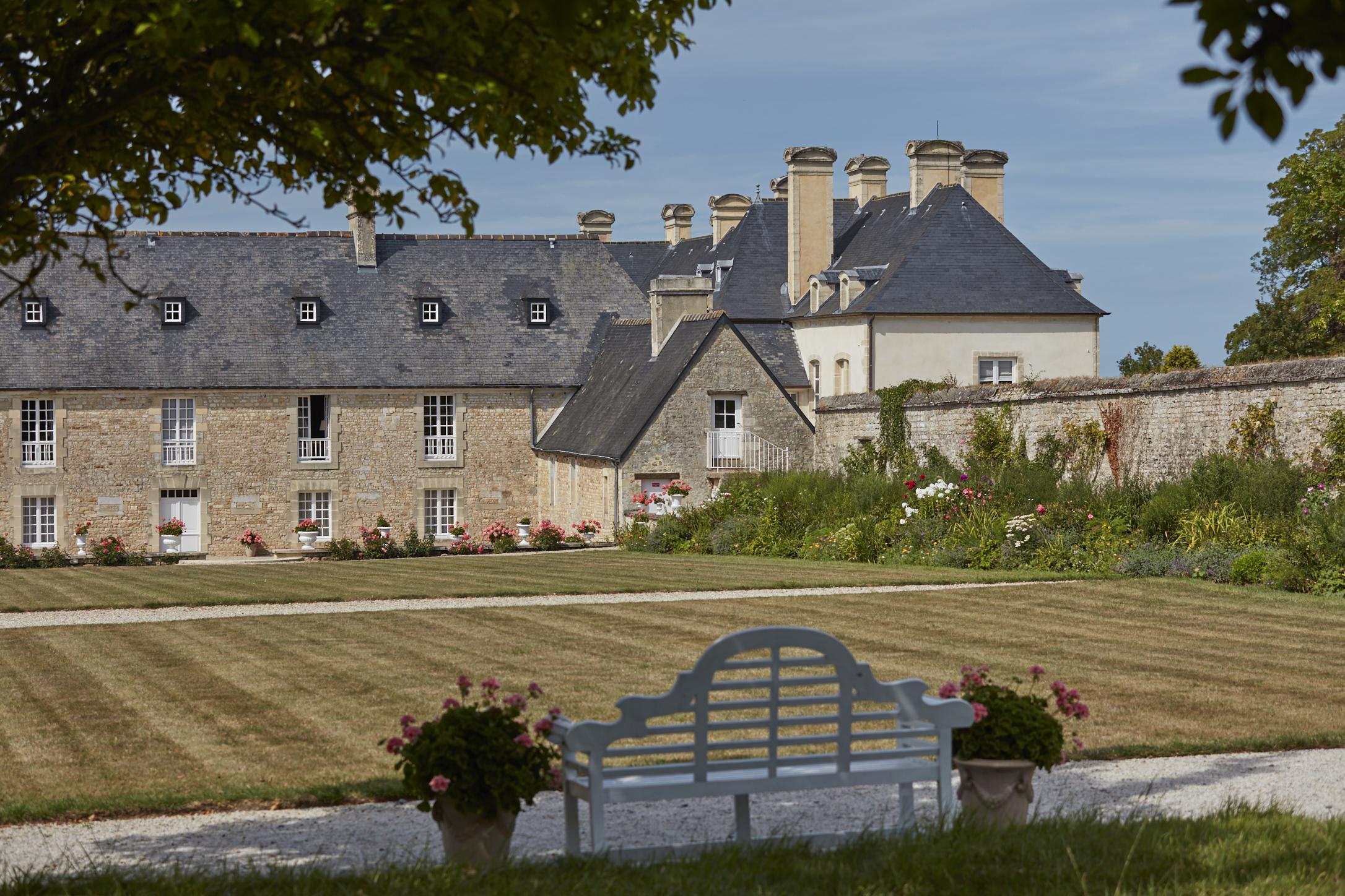 Chateau D'Audrieu Екстериор снимка