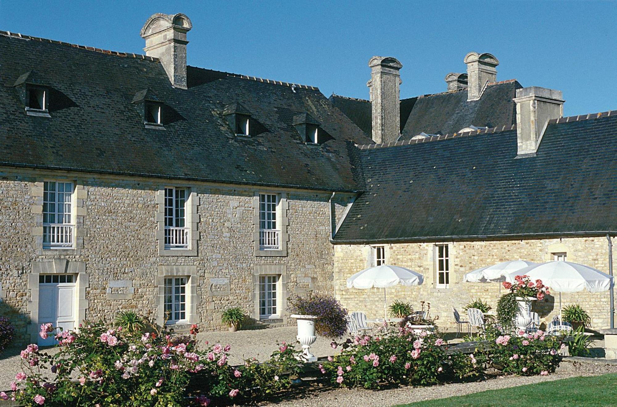 Chateau D'Audrieu Екстериор снимка